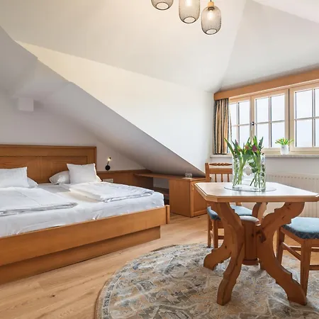 ホテル ブロベルガー ホフ